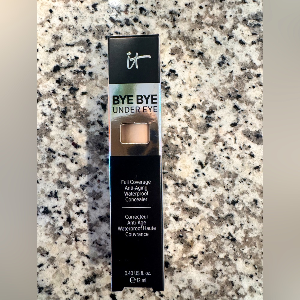 NIB It Cosmetics Bye Bye Under Eye Cream!